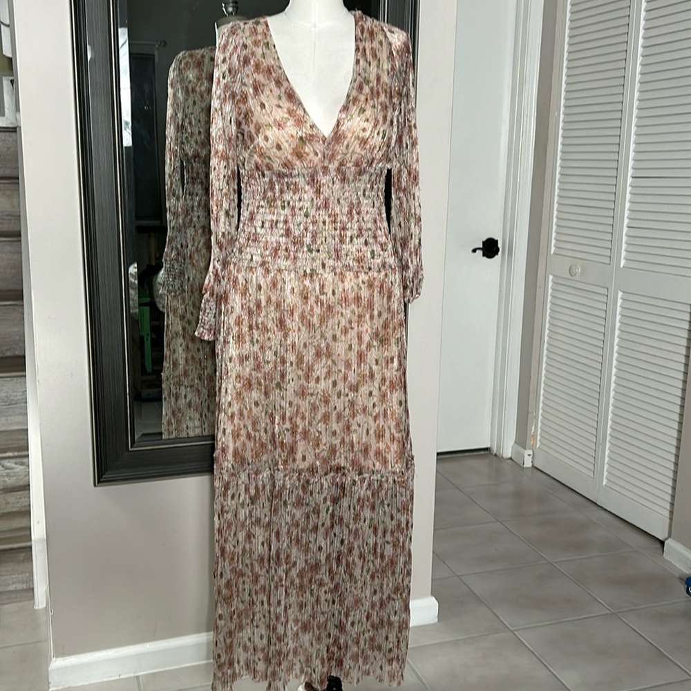 Haute Nights Metallic Floral Maxi formal dress size small to medium- see measure